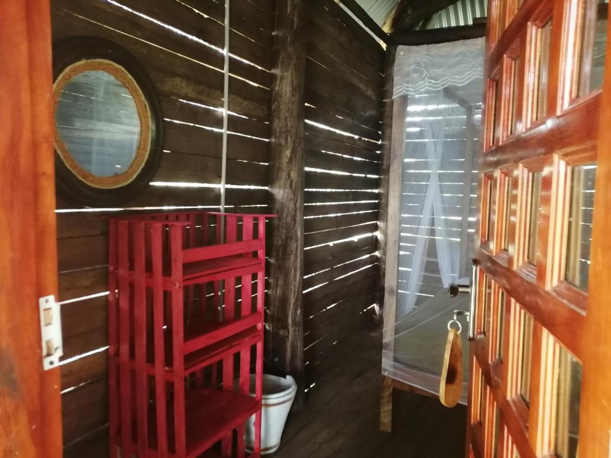 Murchison Backpackers Masindi Luaran gambar